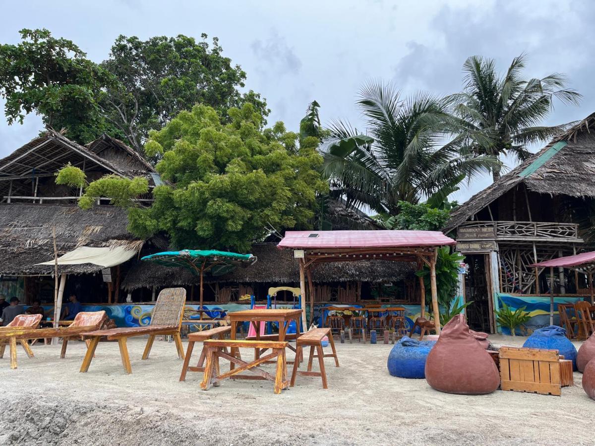 Hotel Bamboo Nest Beachfront Floating Tent à Puerto Princesa Extérieur photo